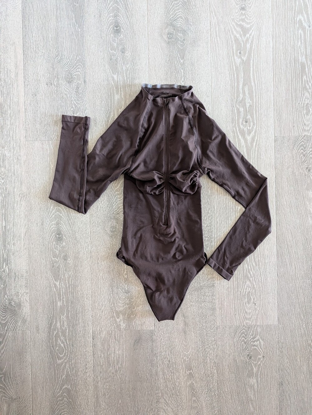 Skims Seamless Sculpt Zip Front Long Sleeve Thong Bodysuit - Expresso*NWOT*